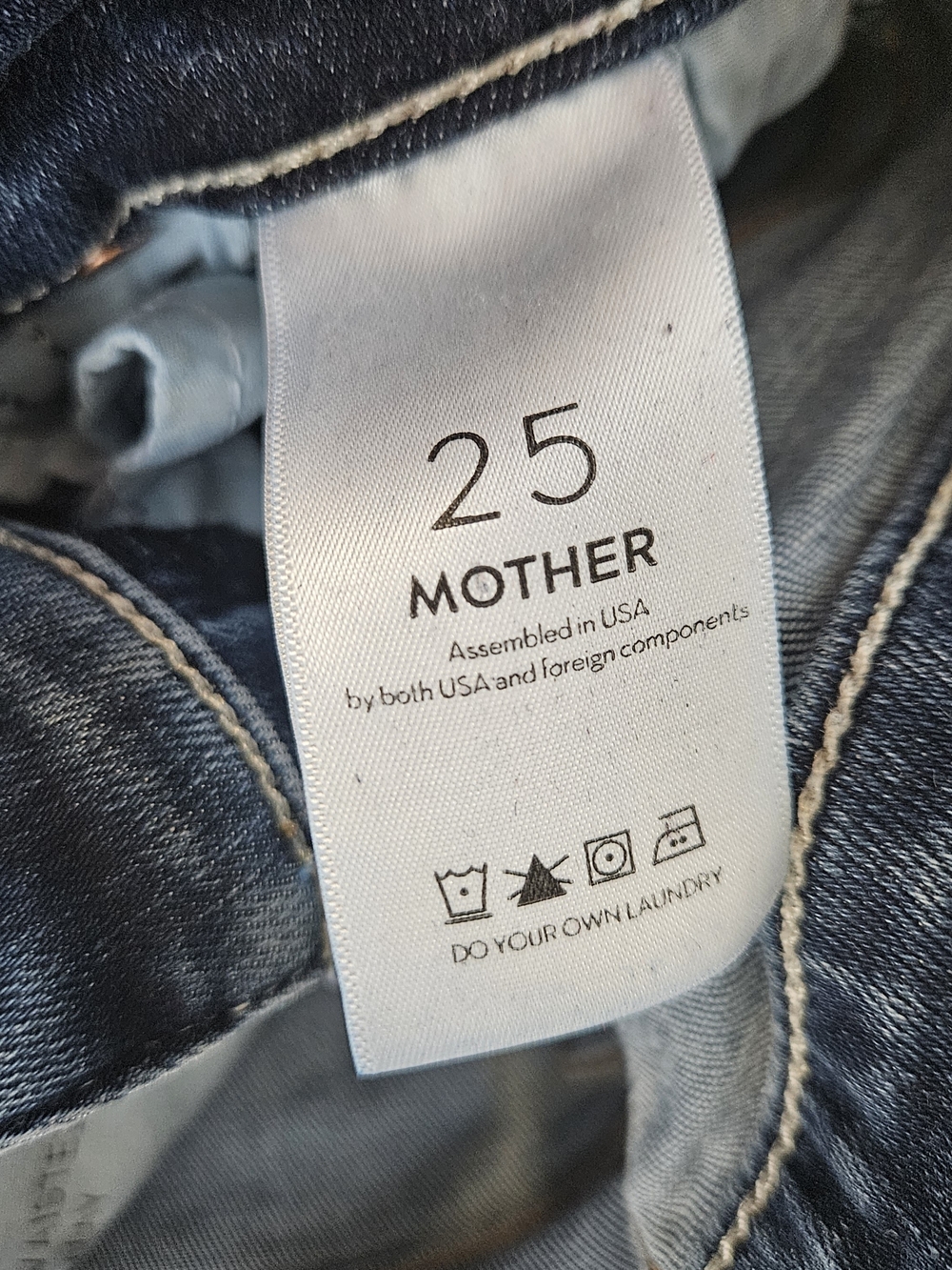 MOTHER High Waisted Runaway Jeans In Teaming Up Size 25 - Picture 10 of 10